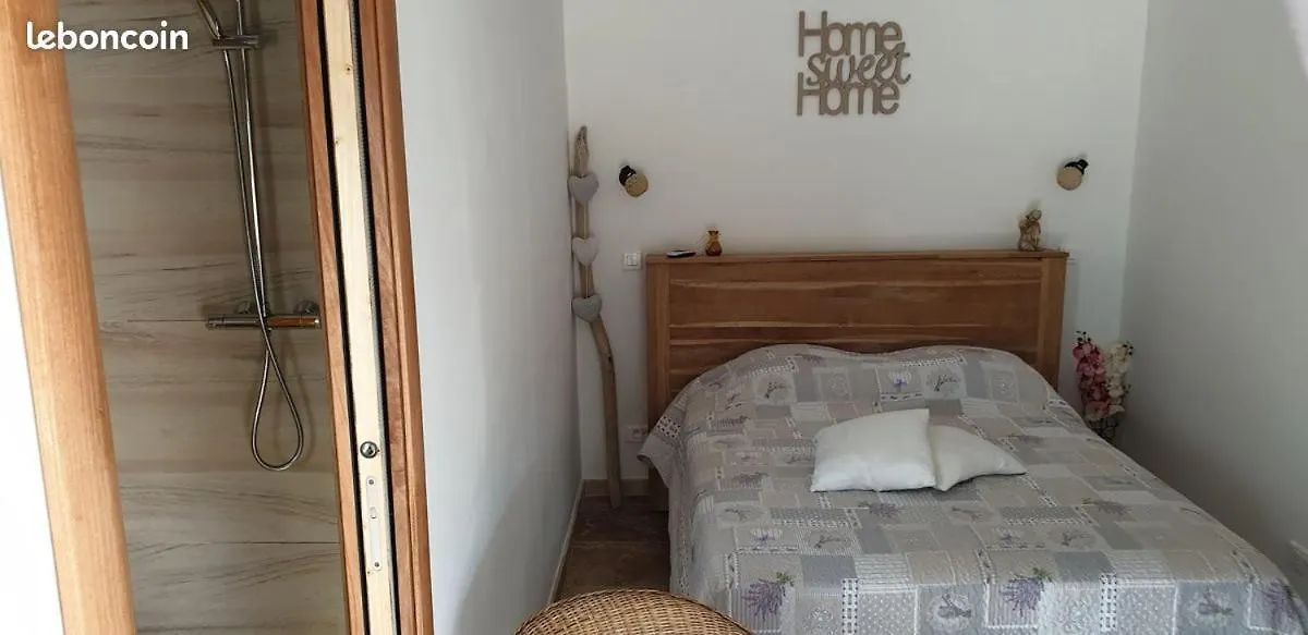 Chambre Independante Avec Jardin Privatif La Londe-les-Maures Maison d'hôtes